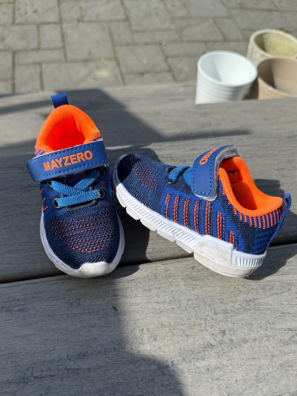 Mayzero Boys Velcro Sneaker Size EU 21 / US 4.5 - EUC Fall Orange Blue Halloween